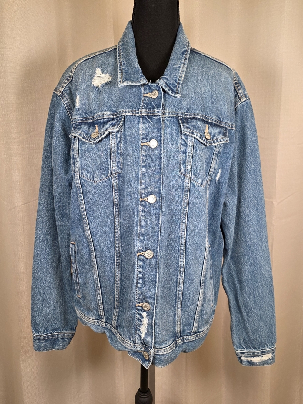 Old Navy Oversized Boyfriend Distressed Denim Jacket M Tall
